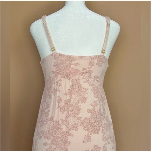 Soma’s Cool Nights Lace V-Neck Chemise - Picture 10 of 14